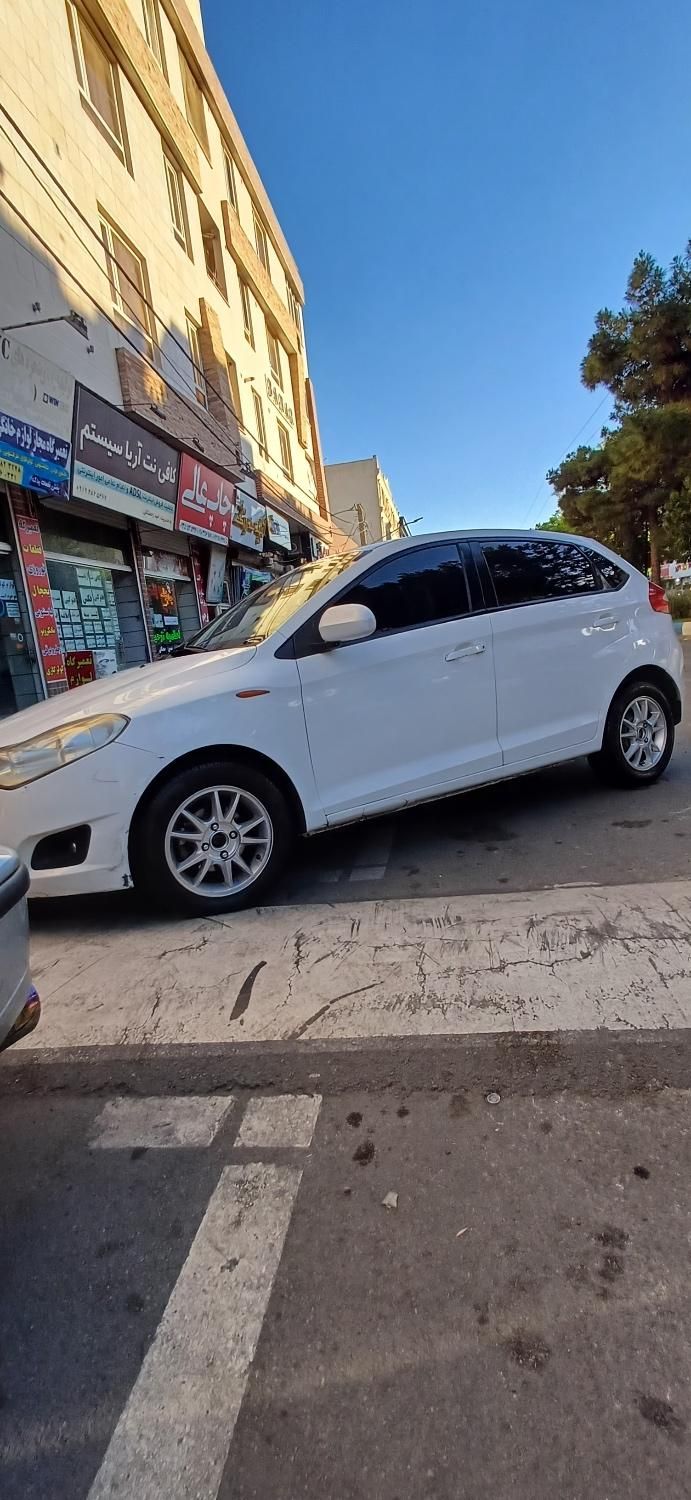 ام وی ام 315 هاچ بک ساده دنده ای - 1392