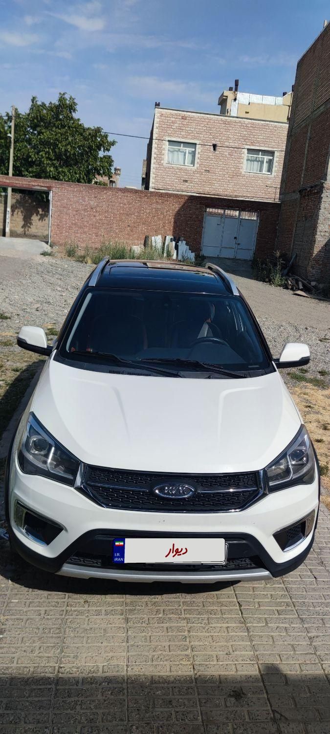 ام وی ام X22 دنده ای اسپرت لاکچری - 1400