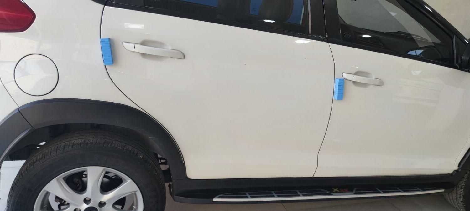 ام وی ام X22 دنده ای اسپرت لاکچری - 1400