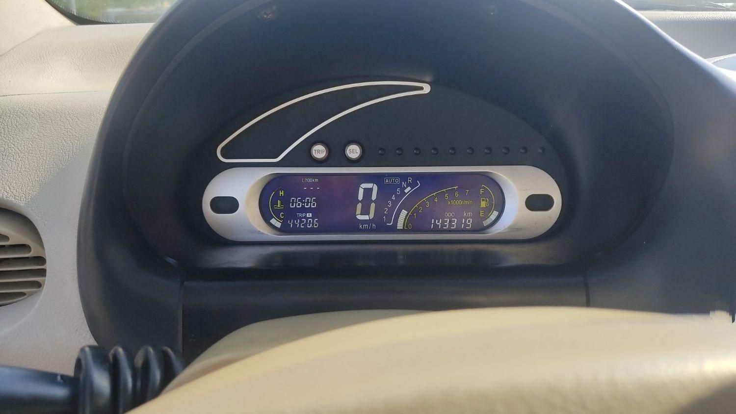 ام وی ام 110 چهار سیلندر اتوماتیک - 1390