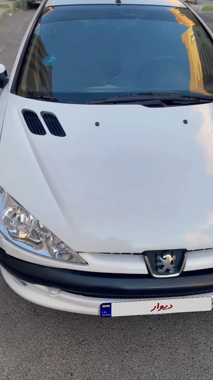 پژو ۲۰۶ صندوق دار v8 - 1389