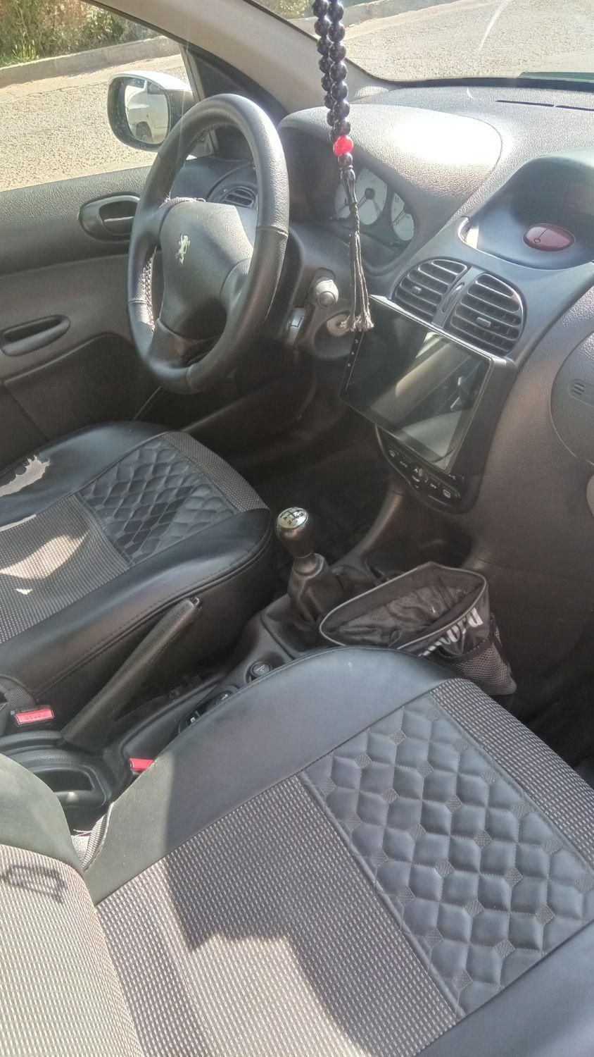 پژو ۲۰۶ صندوق دار v8 - 1395