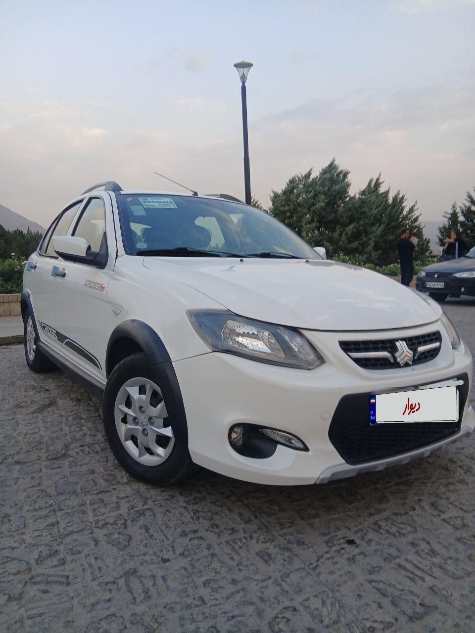 خودرو کوییک، معمولی آگهی ann_19539067
