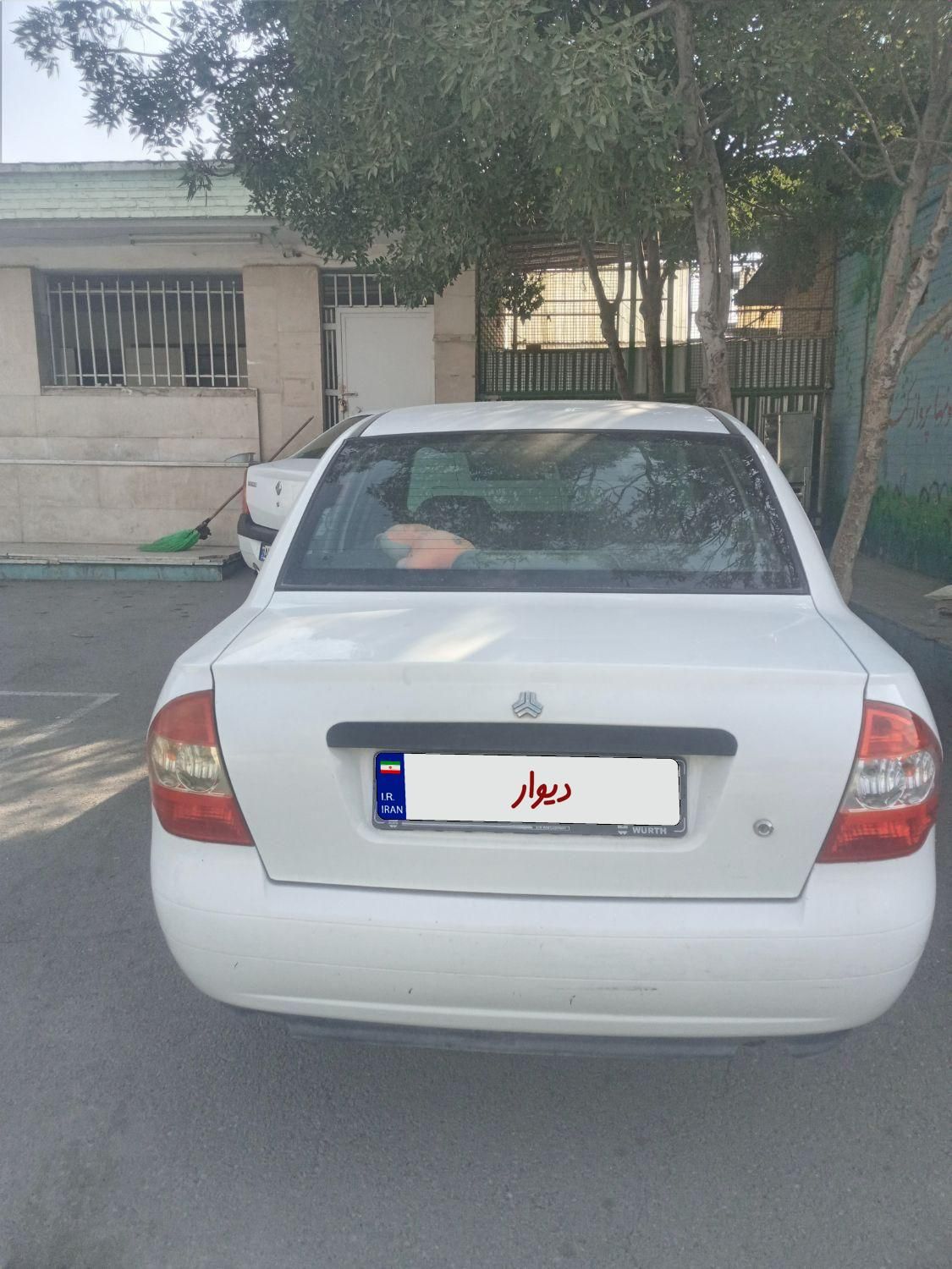 تیبا صندوق دار SX - 1398