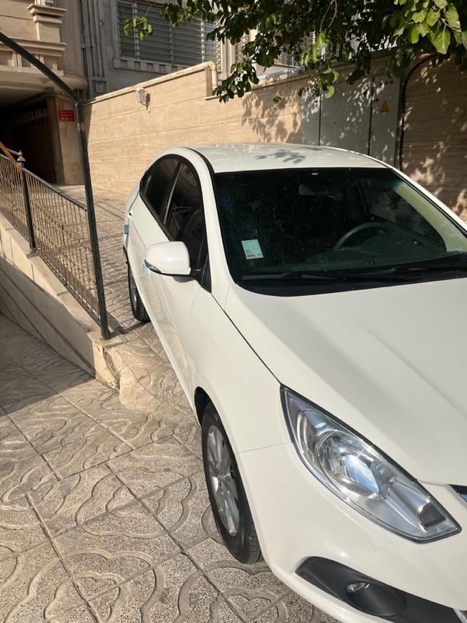 جک J4 اتوماتیک ساده - 1403