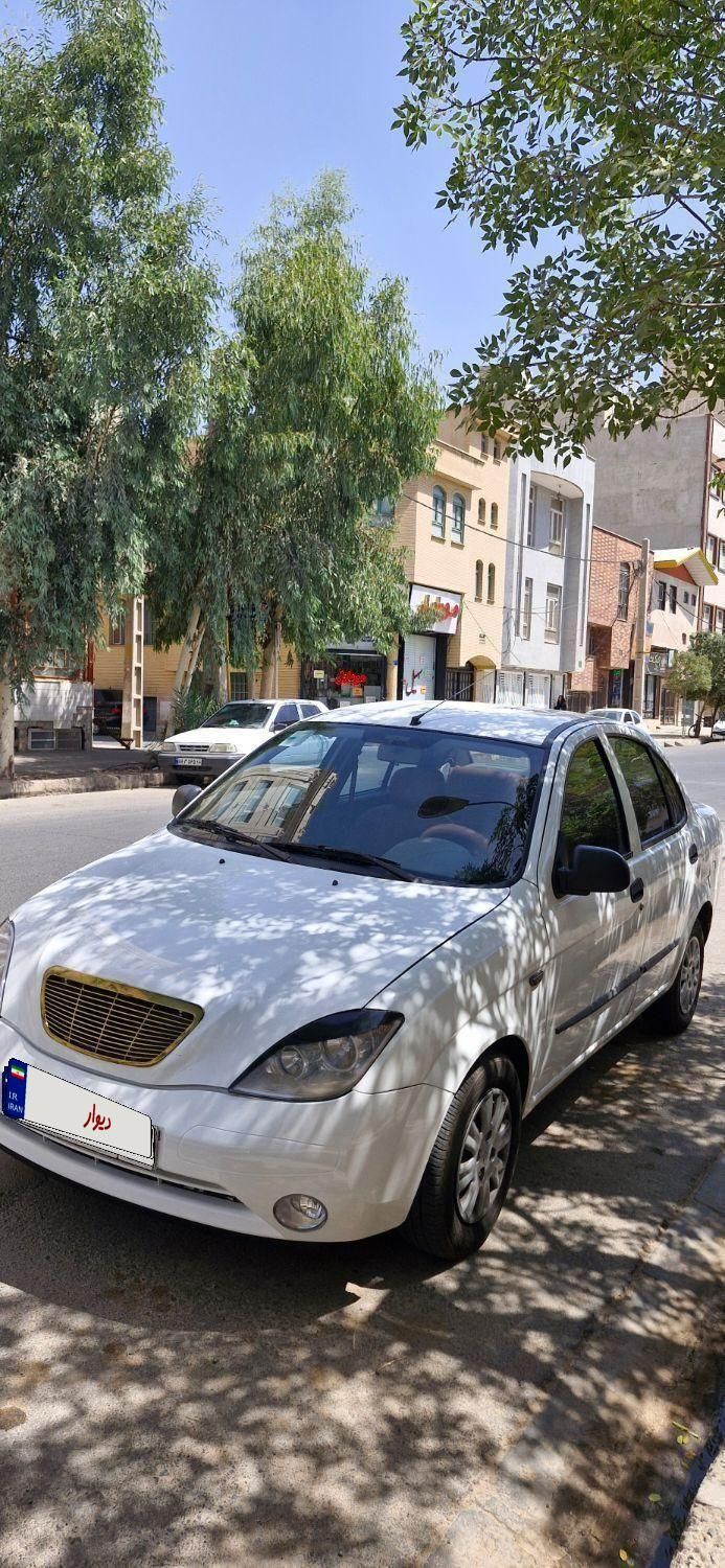 تیبا صندوق دار SX - 1396