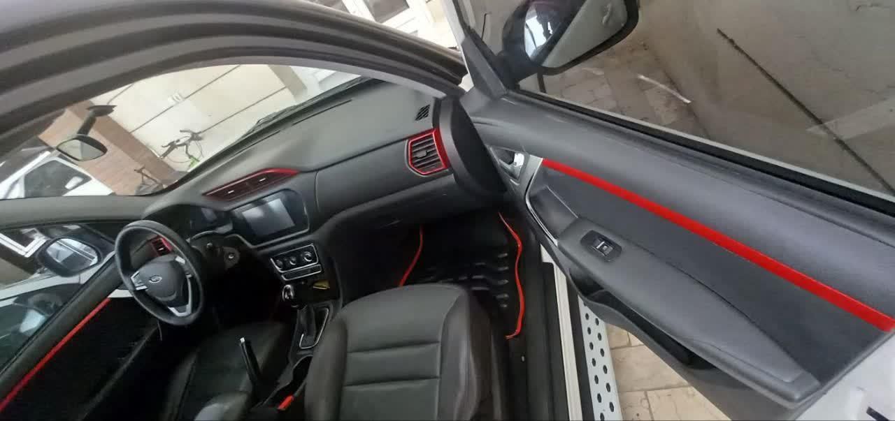 ام وی ام X33 S اتوماتیک اسپرت - 1395