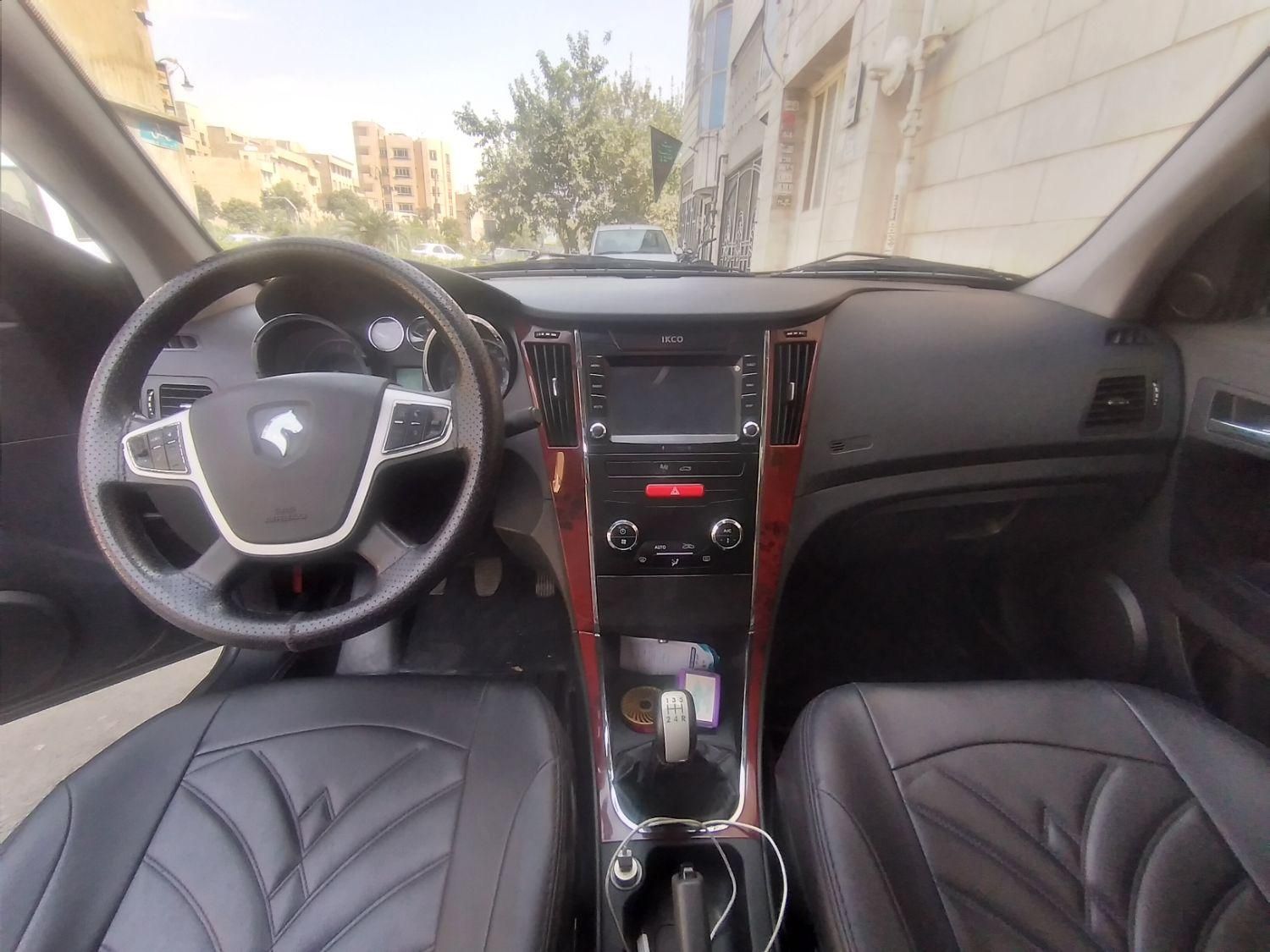 دنا پلاس تیپ ۲ سانروف ۴ ایربگ - 1399