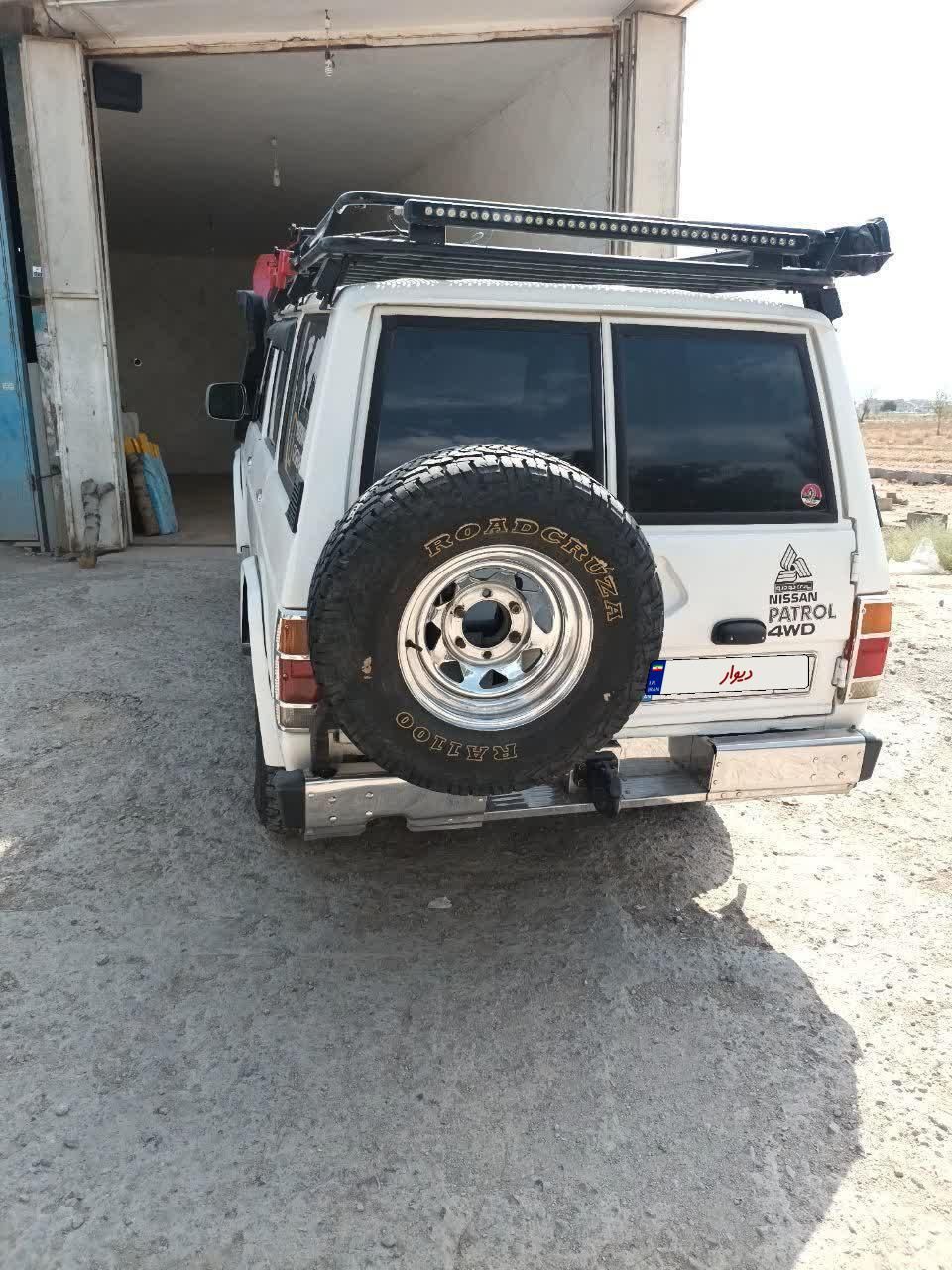 نیسان پاترول چهار درب 6 سیلندر - 1371