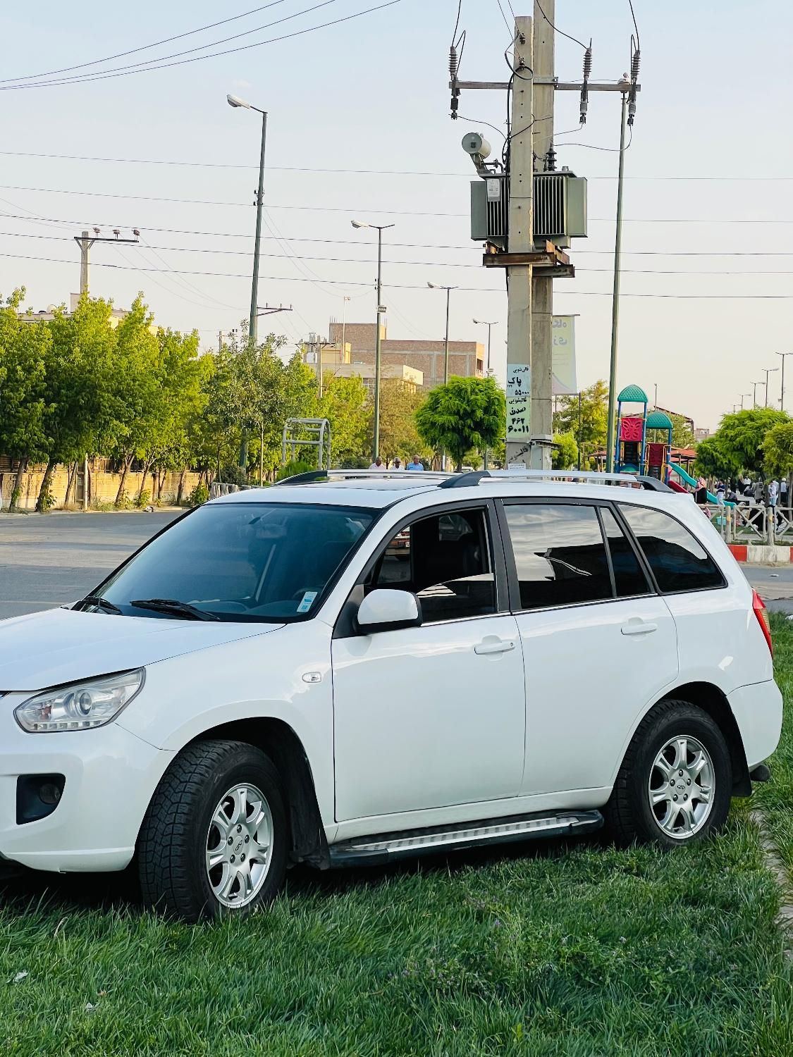 ام وی ام X33 دنده‌ای ساده - 1394