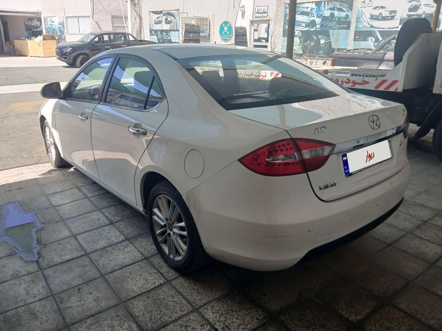 جک J5 اتوماتیک - 1396