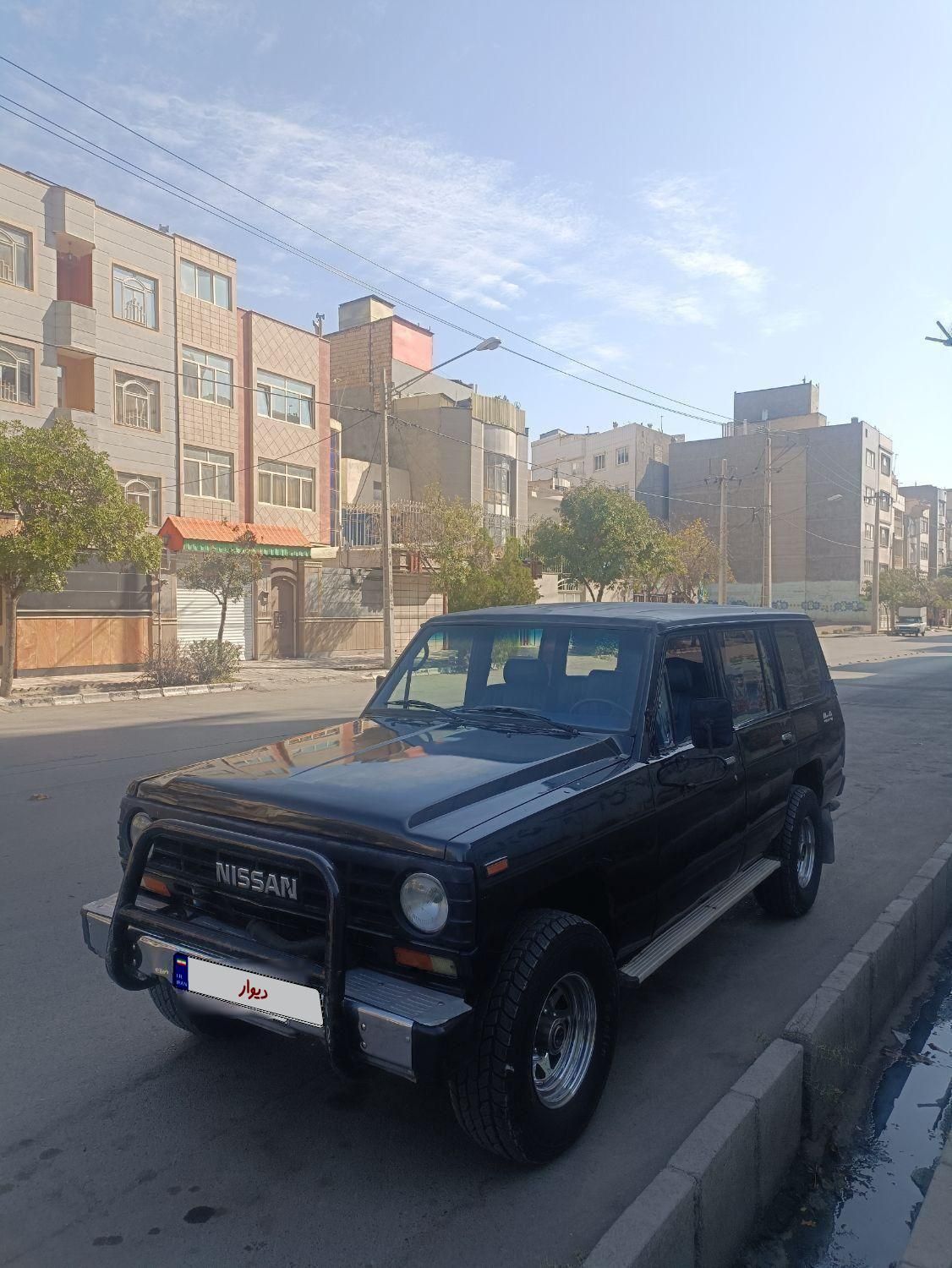 نیسان پاترول چهار درب 6 سیلندر - 1373