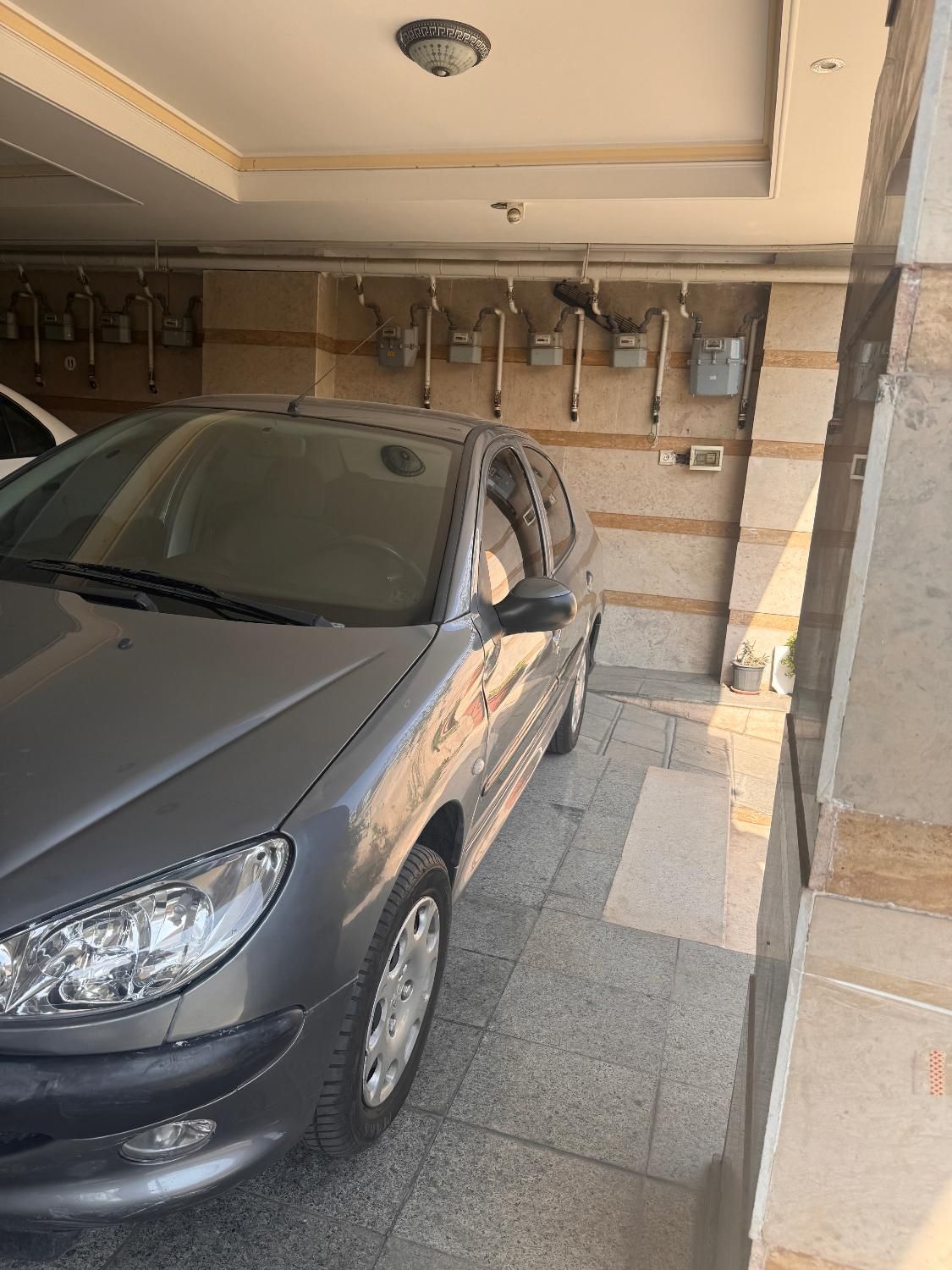 پژو ۲۰۶ صندوق دار v8 - 1395
