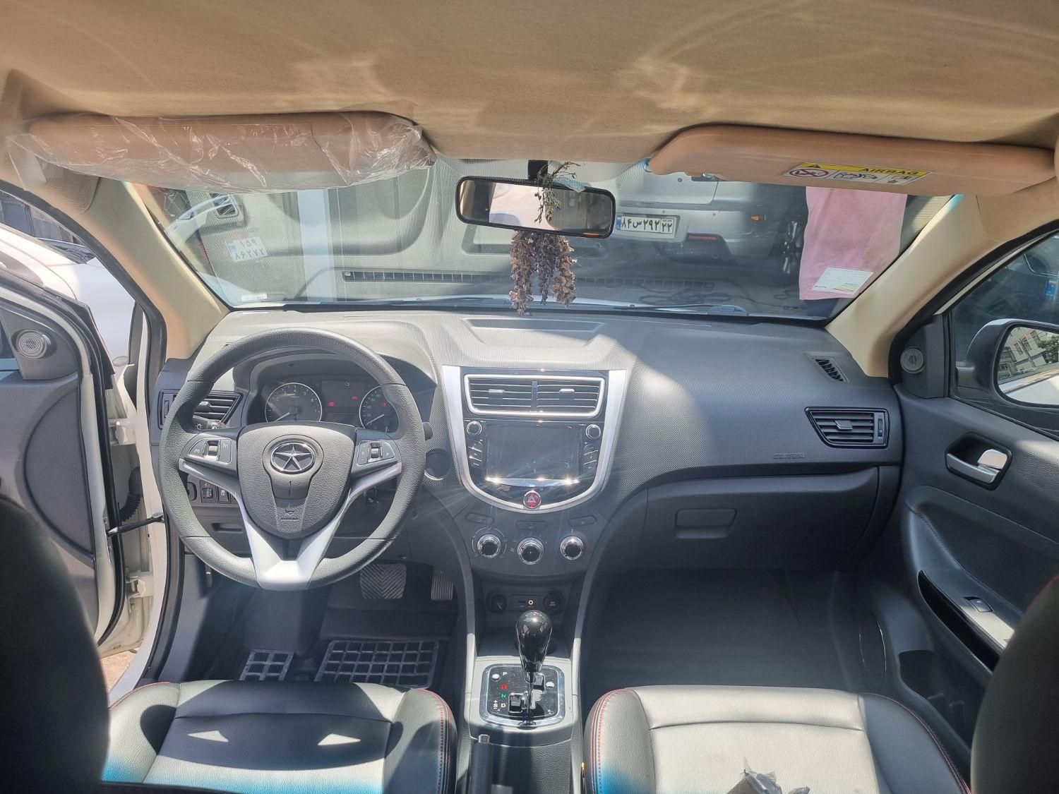جک J4 اتوماتیک ساده - 1402