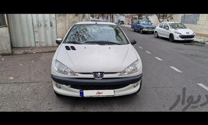 خودرو پژو، ۲۰۶ صندوق دار آگهی ann_19540019