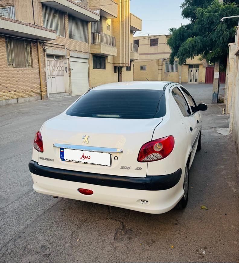 پژو ۲۰۶ صندوق دار v8 - 1388