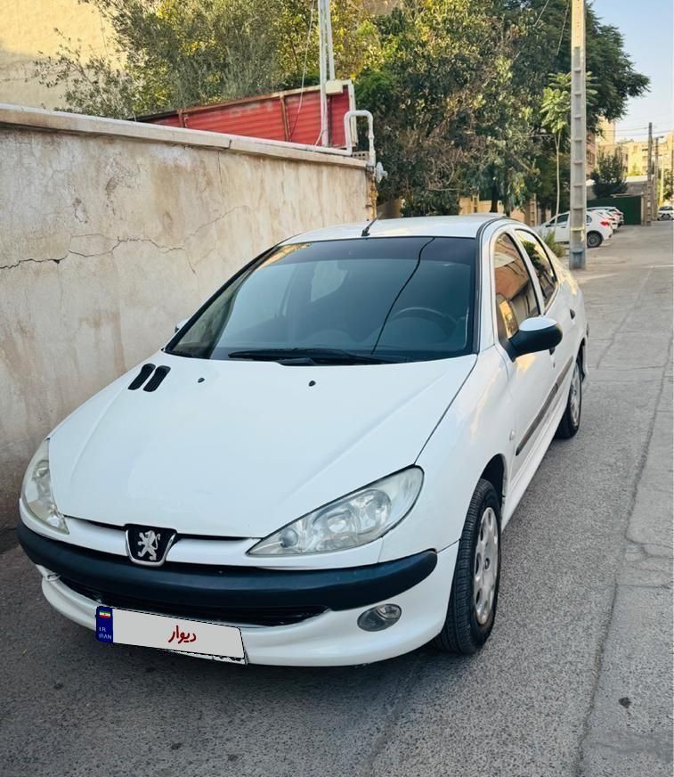 پژو ۲۰۶ صندوق دار v8 - 1388