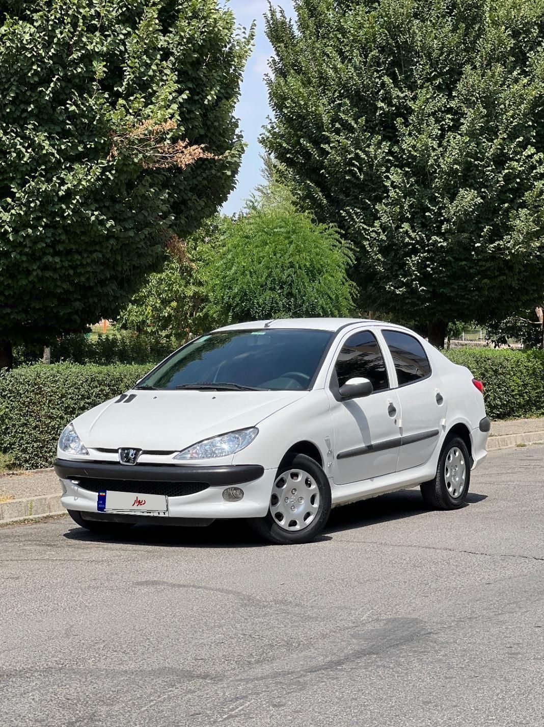 پژو ۲۰۶ صندوق دار v8 - 1395