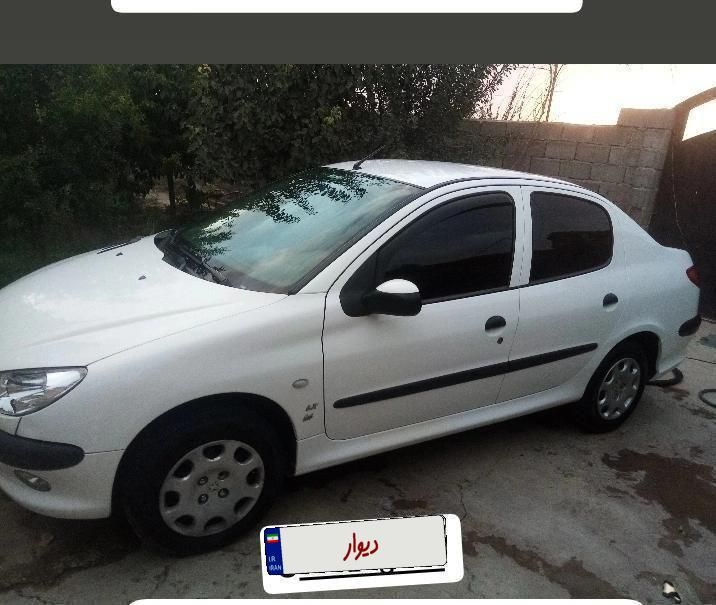 پژو ۲۰۶ صندوق دار v8 - 1391