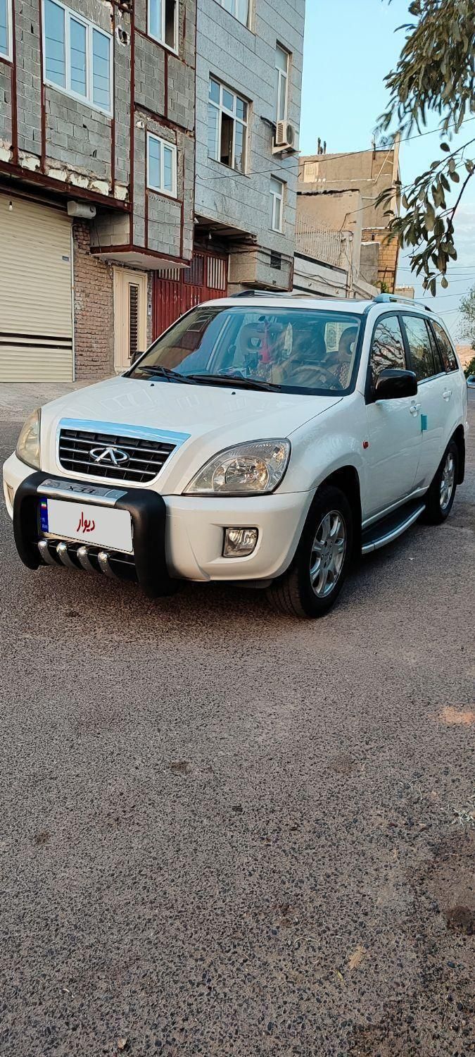 ام وی ام X33 دنده‌ای ساده - 1390