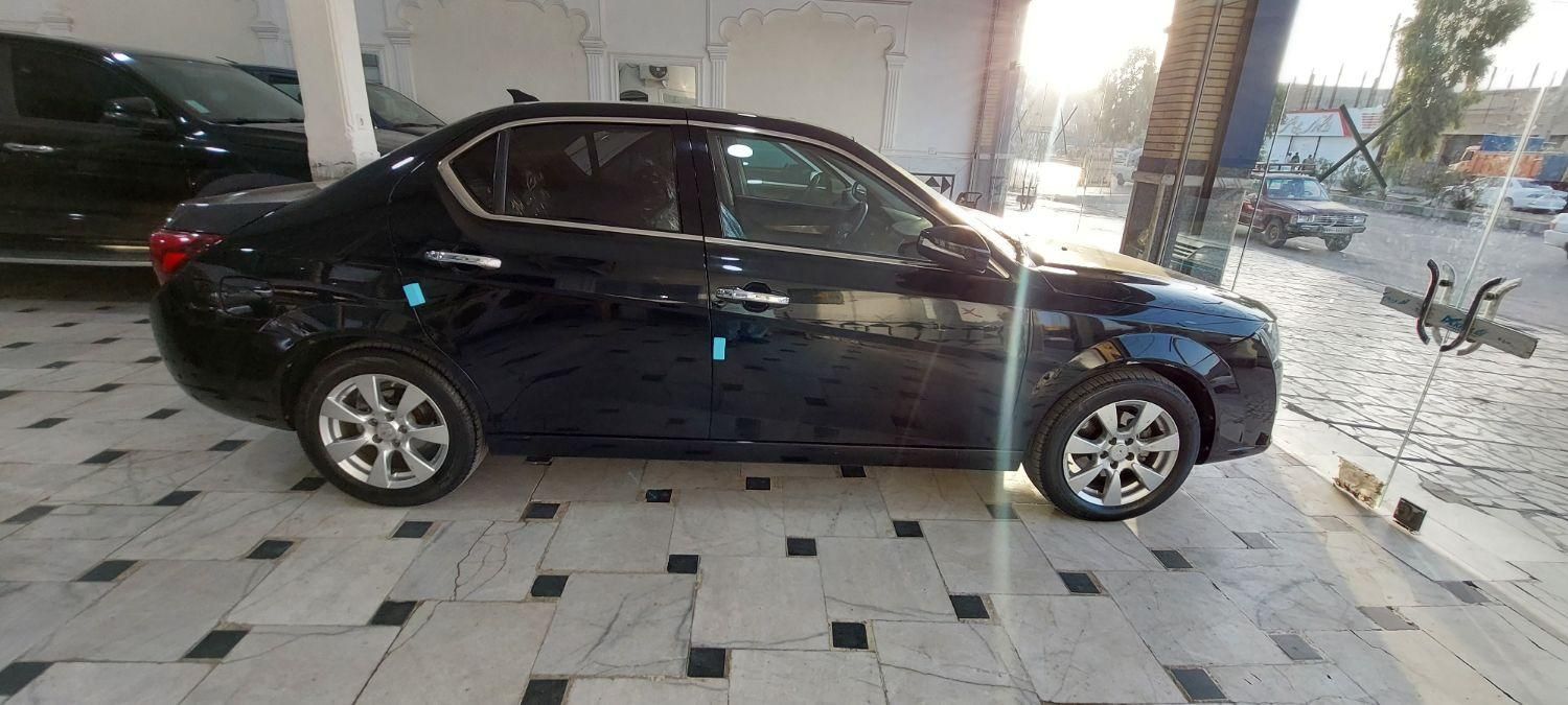 دنا پلاس توربو 6 دنده - 1403