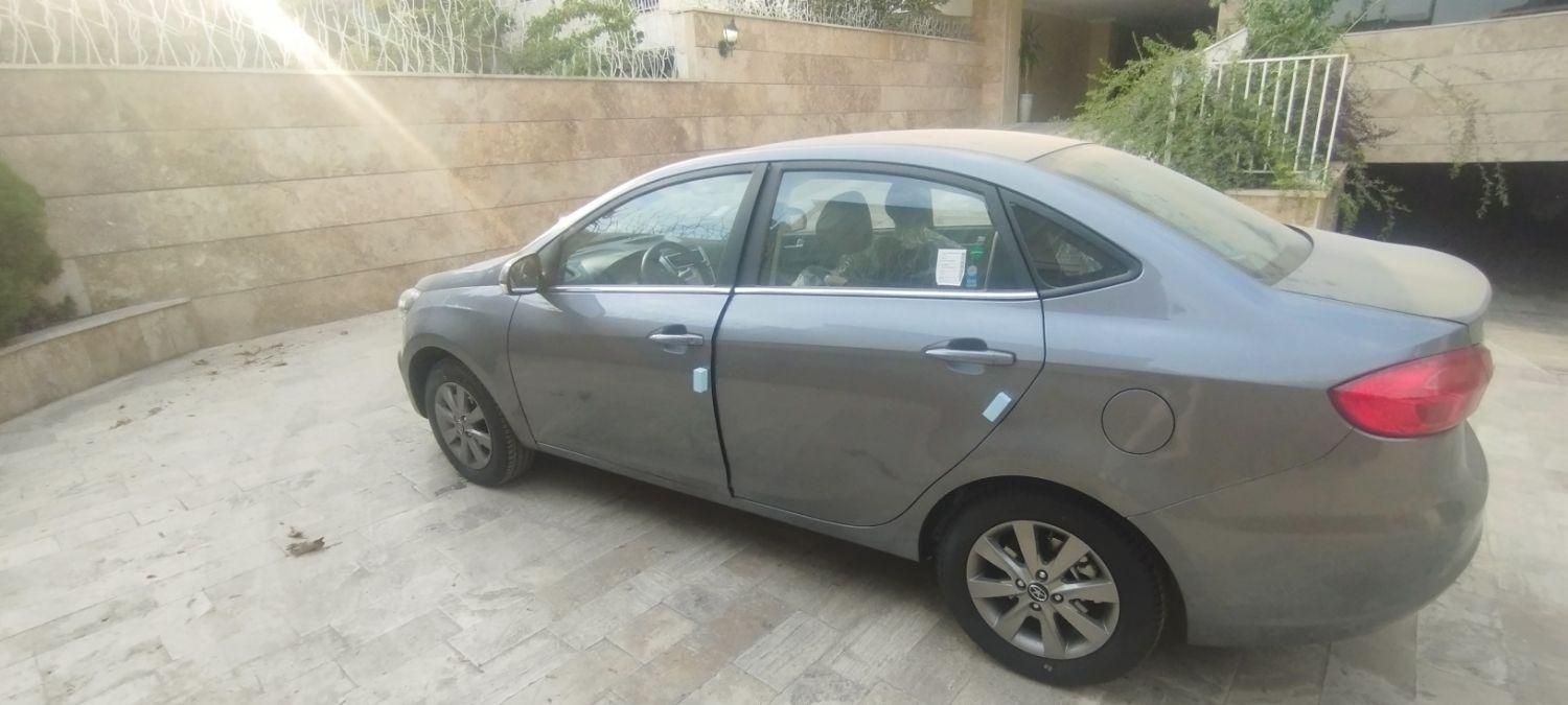 جک J4 اتوماتیک ساده - 1404