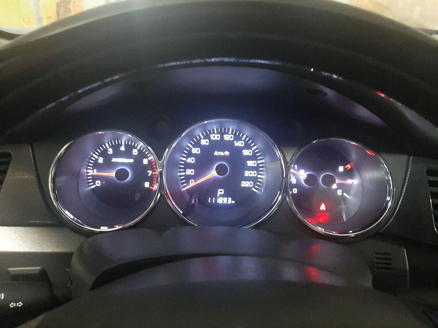 دانگ فنگ H30 کراس اتوماتیک - 1397