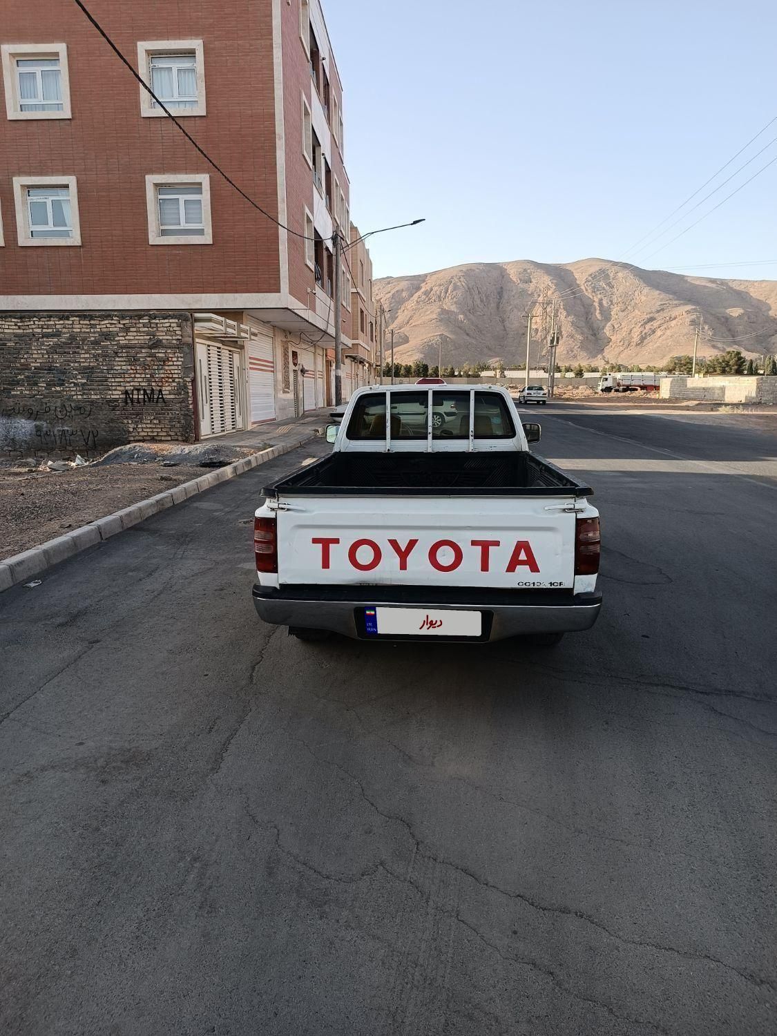 تویوتا کمری XLE - 2008