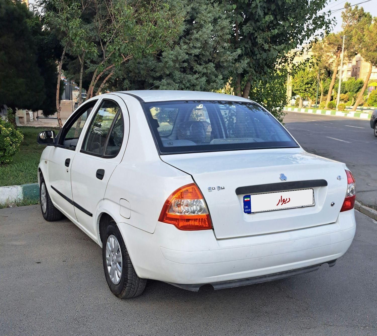 تیبا صندوق دار EX - 1395