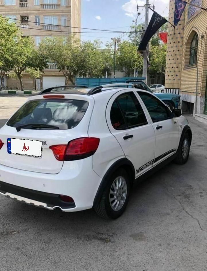 کوییک R دنده‌ای - 1399