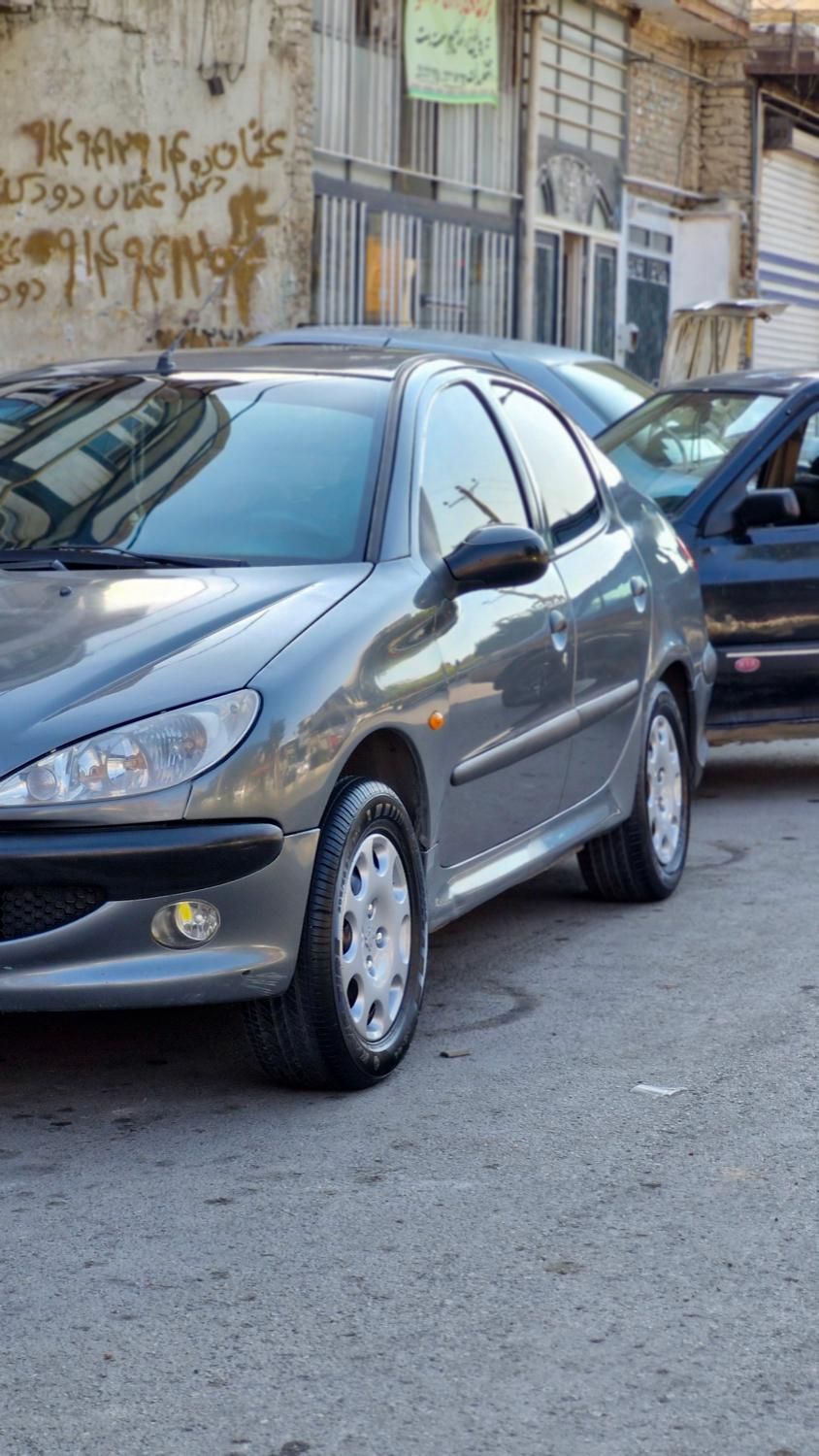 پژو ۲۰۶ صندوق دار v8 - 1386