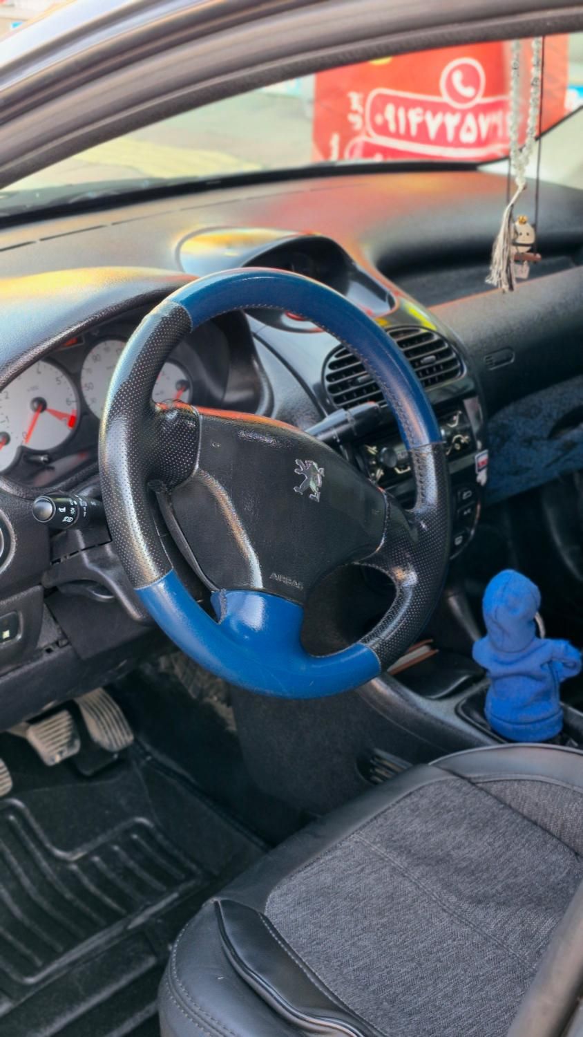 پژو ۲۰۶ صندوق دار v8 - 1386