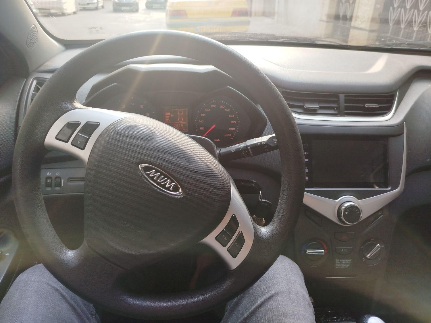 ام وی ام 315 هاچ بک اسپرت لاکچری - 1396