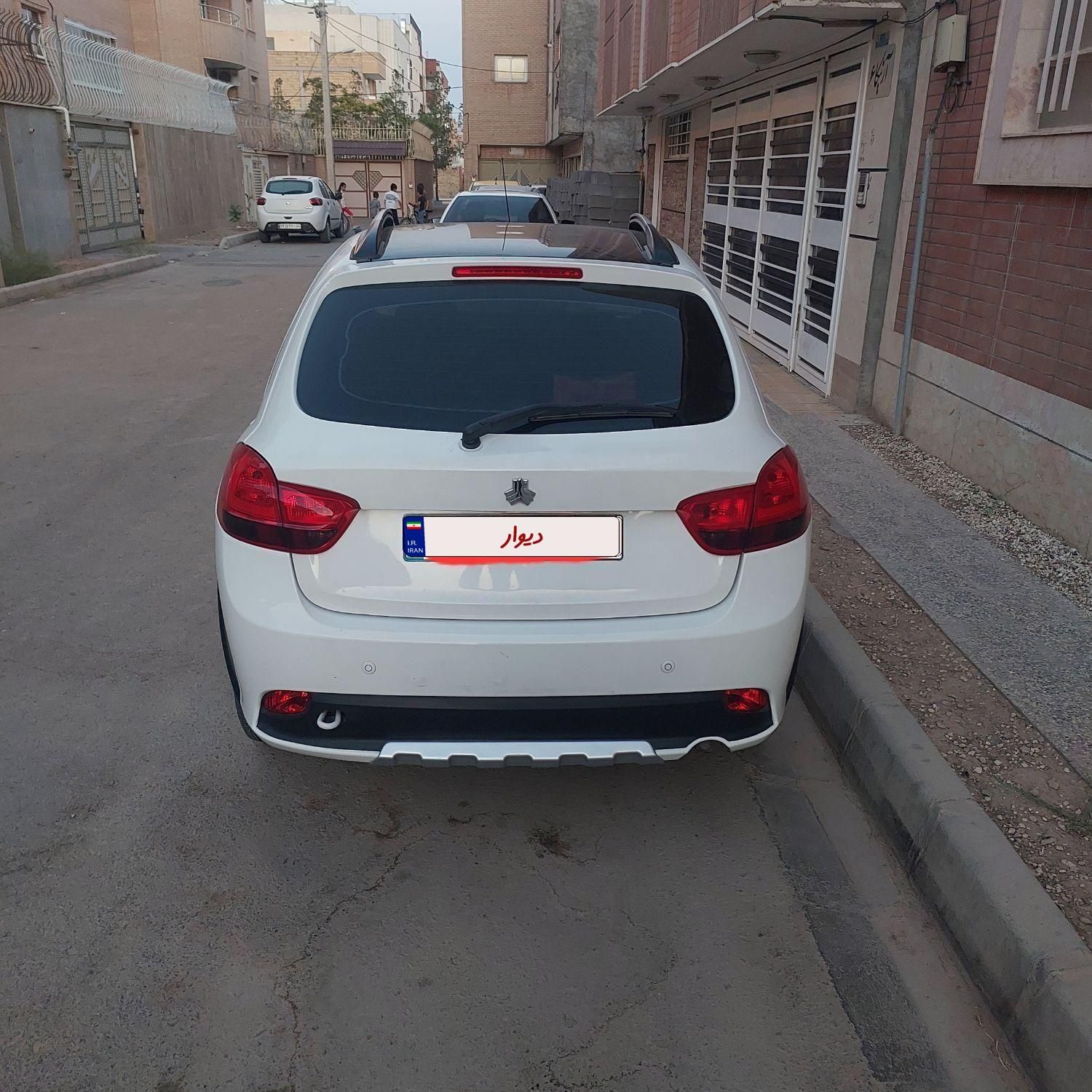 کوییک R دنده‌ای - 1399