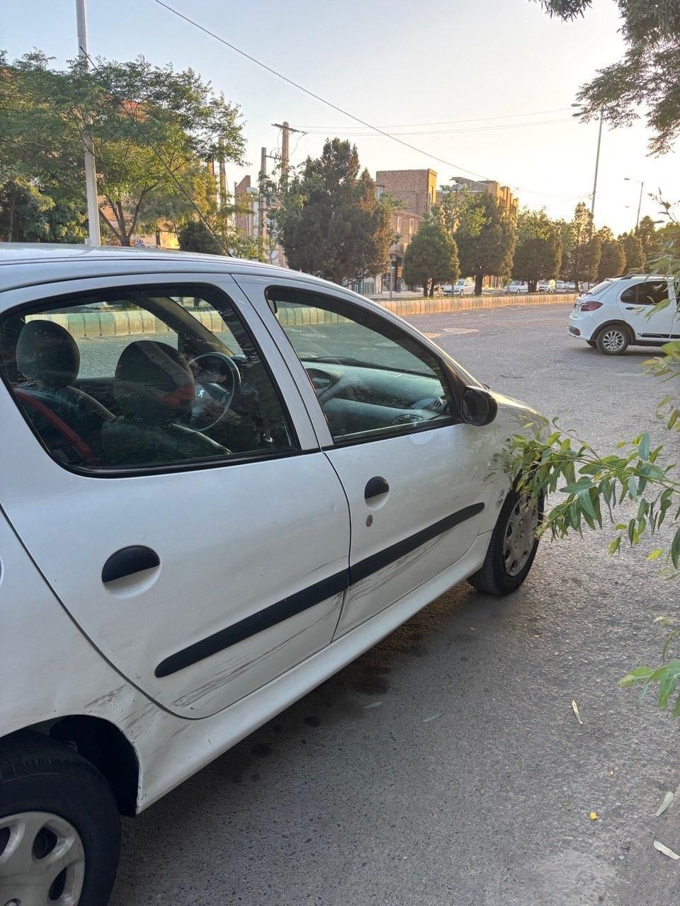 پژو 206 تیپ 2 - 1389