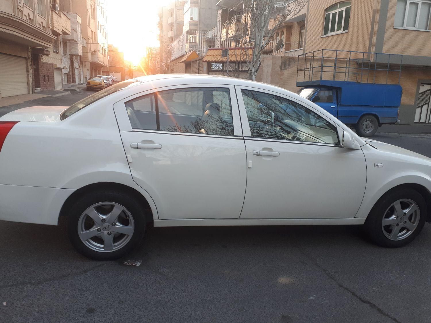 ام وی ام 530 دنده ای - 1392