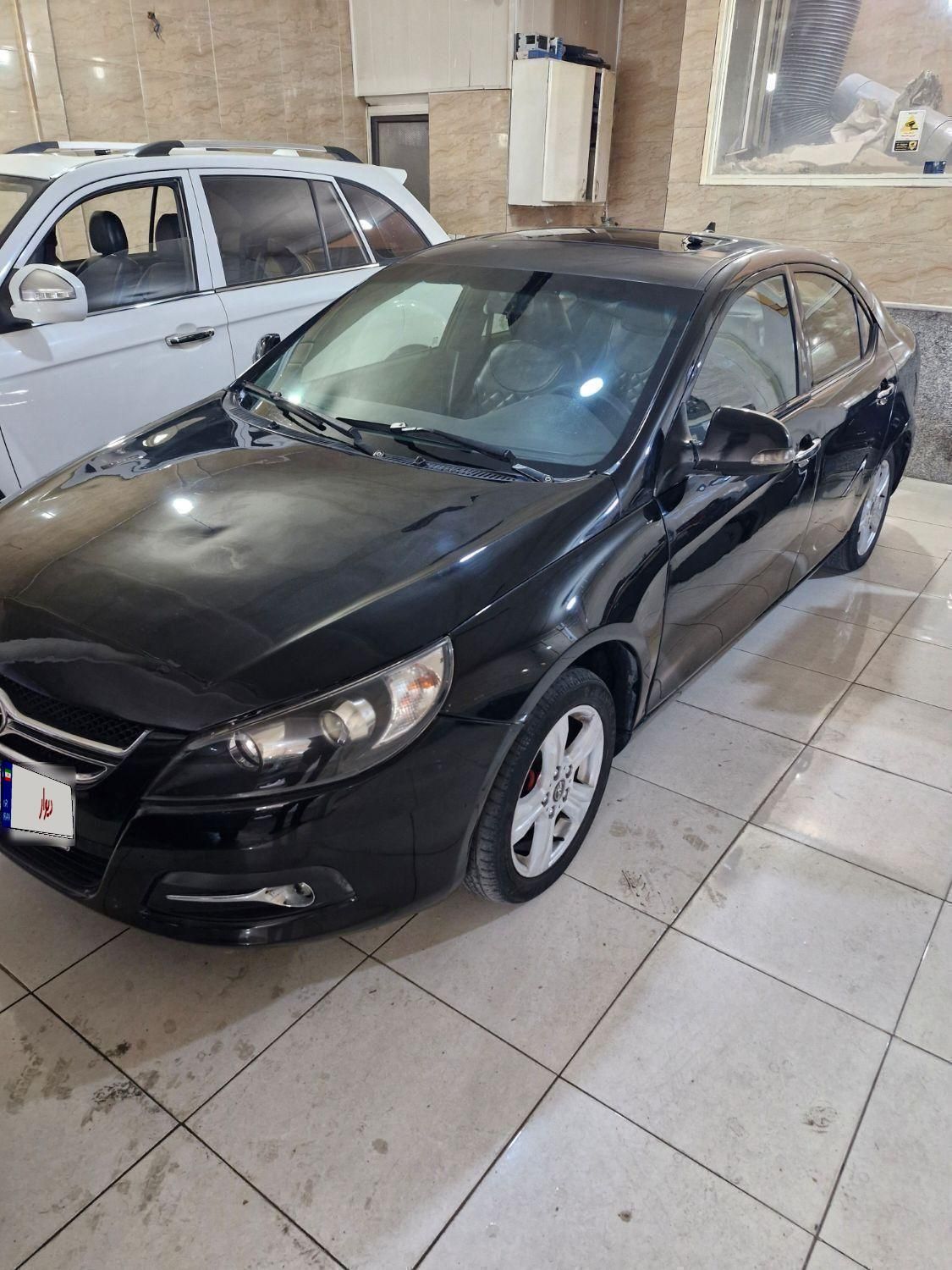 جک J5 اتوماتیک - 1394