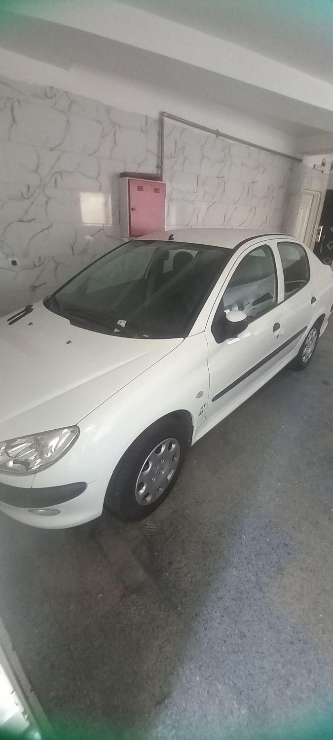 پژو ۲۰۶ صندوق دار v8 - 1398