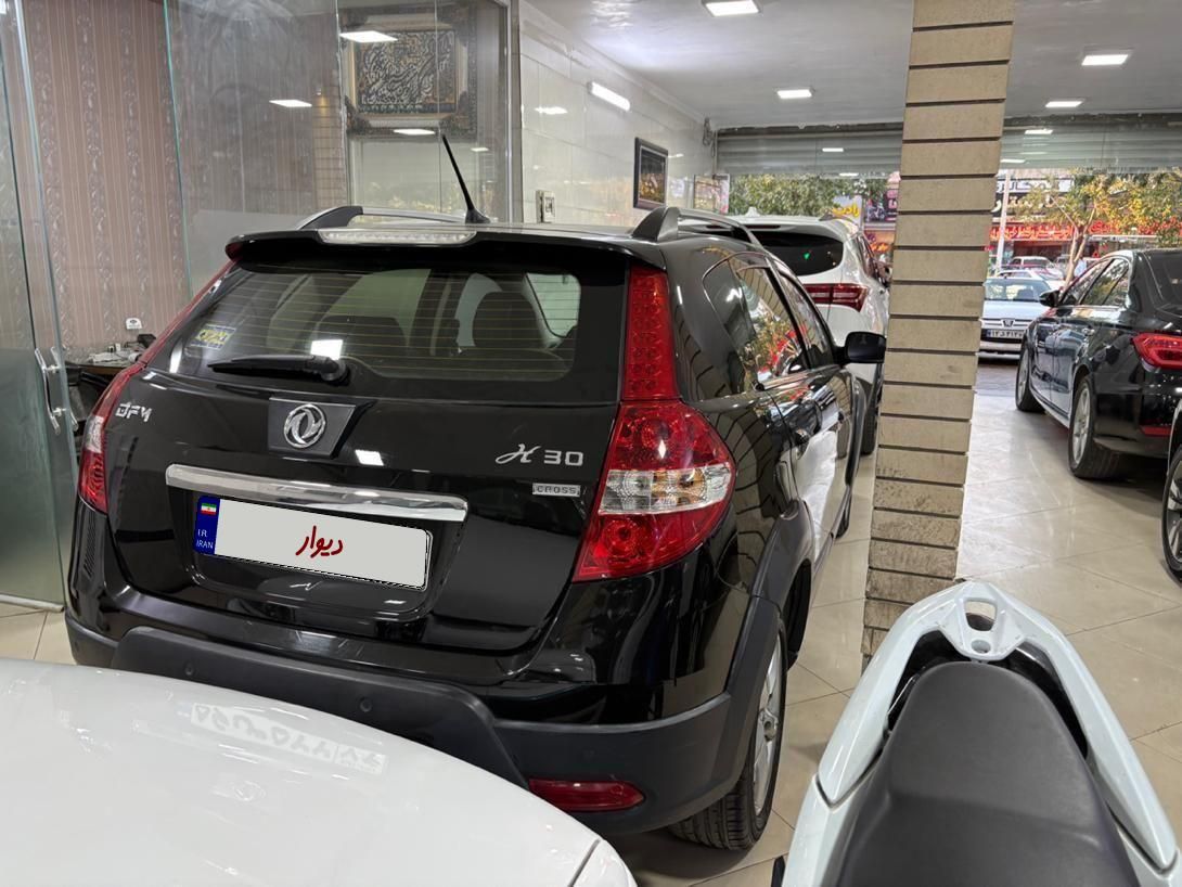 دانگ فنگ H30 کراس اتوماتیک - 1397