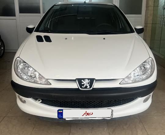 پژو ۲۰۶ صندوق دار v8 - 1396