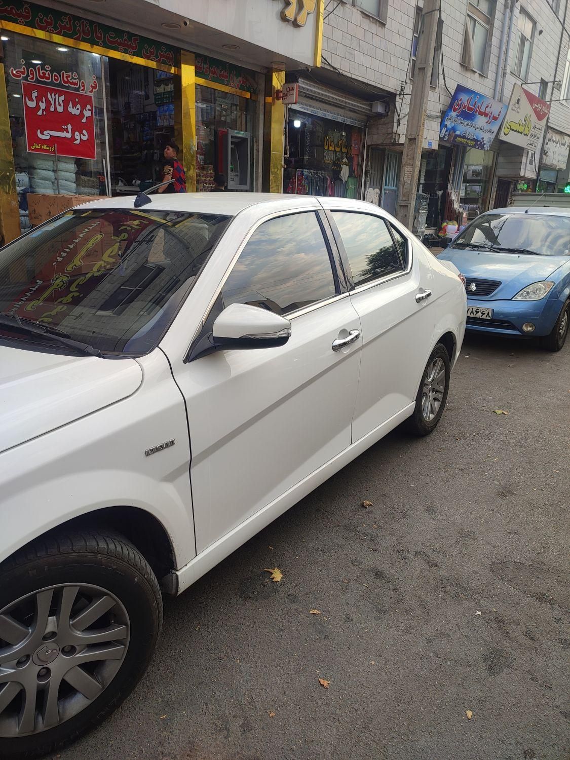 دنا پلاس تیپ ۲ سانروف ۴ ایربگ - 1399