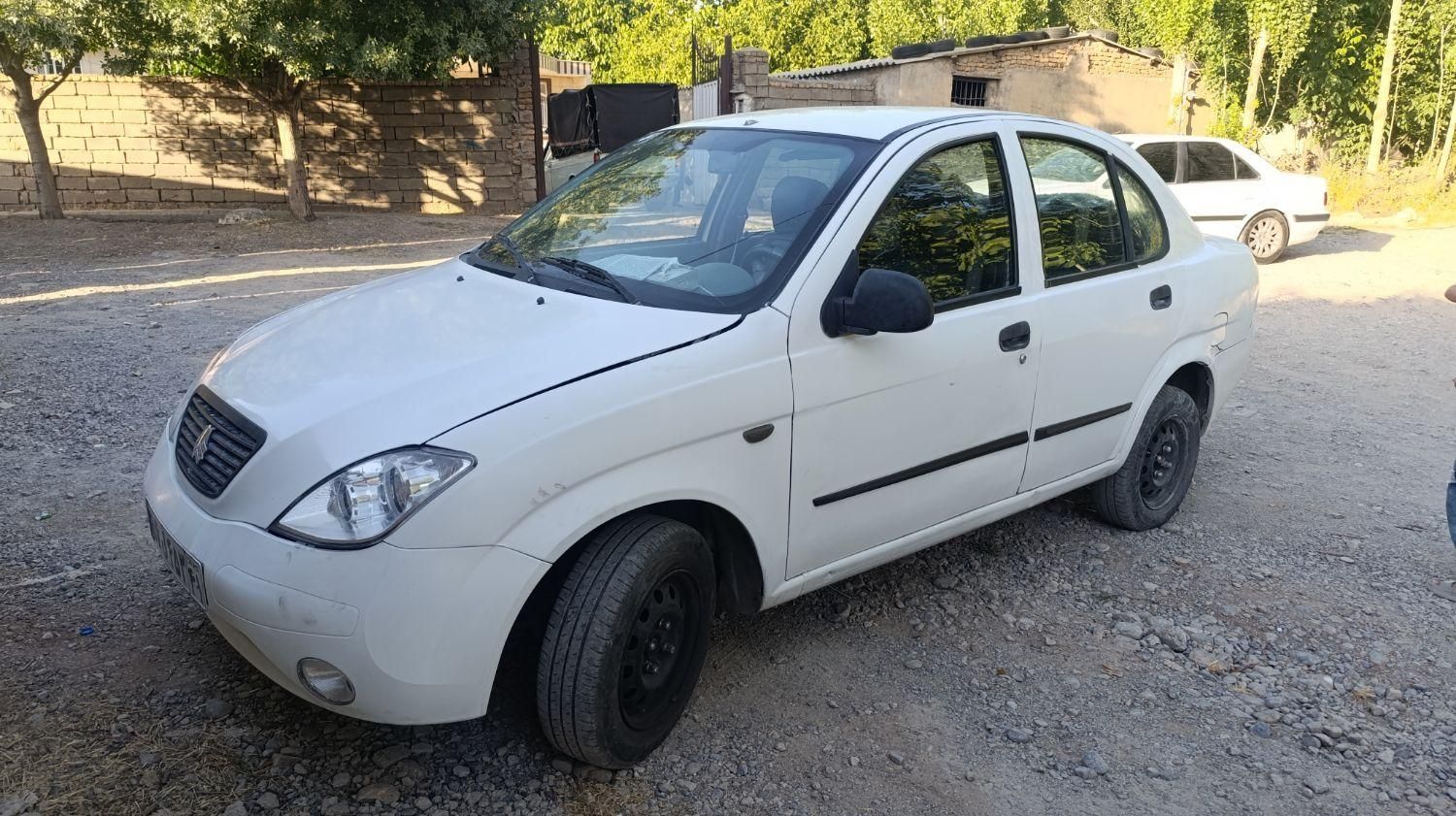 تیبا صندوق دار SX - 1399