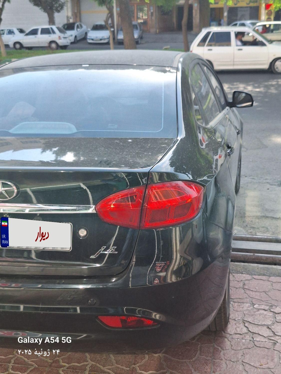 جک J4 اتوماتیک ساده - 1402