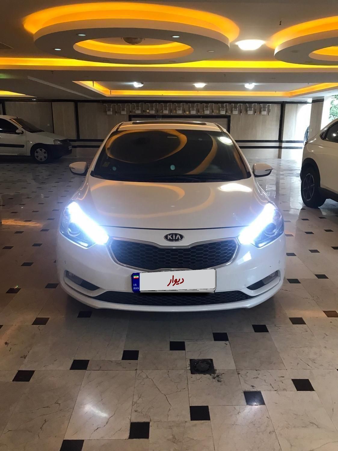 کیا سراتو 2.0 لیتر اتوماتیک GT لاین - 2016