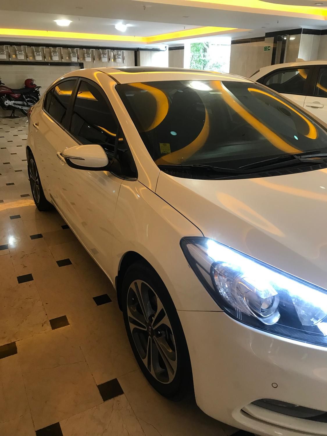 کیا سراتو 2.0 لیتر اتوماتیک GT لاین - 2016