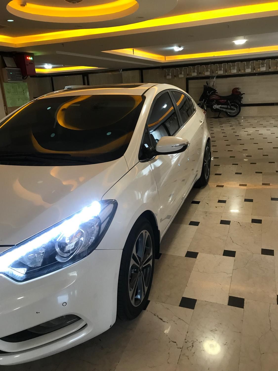 کیا سراتو 2.0 لیتر اتوماتیک GT لاین - 2016
