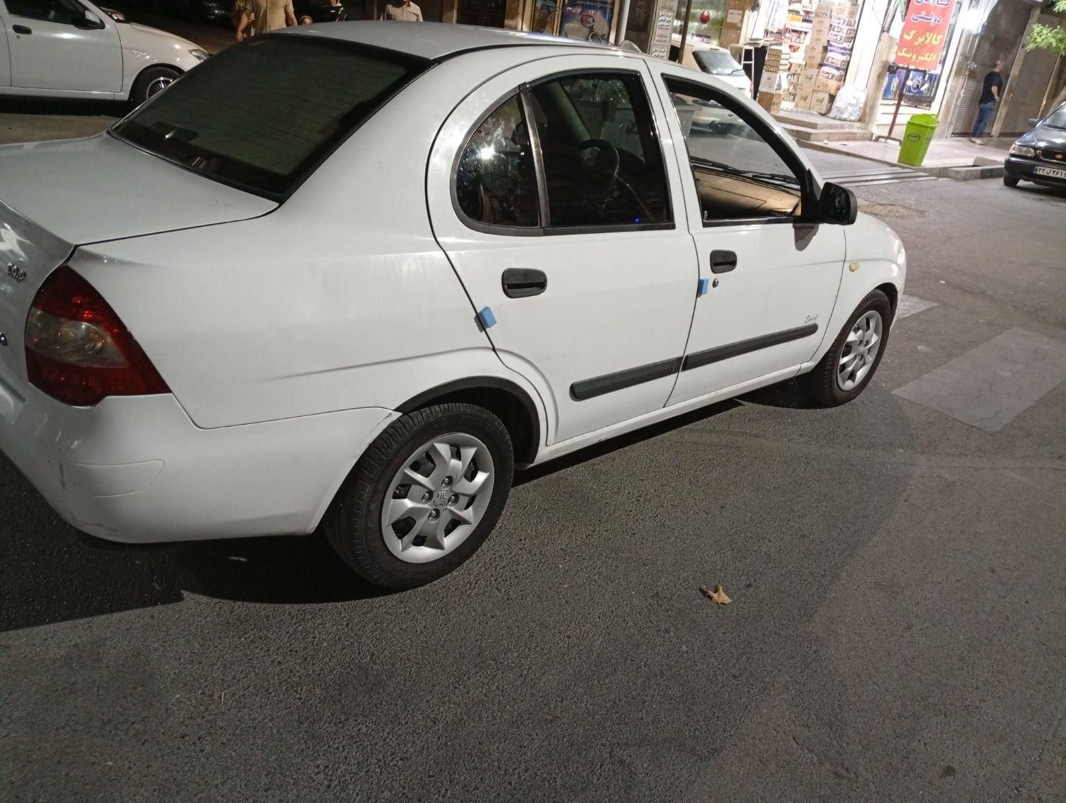 تیبا صندوق دار SX - 1393