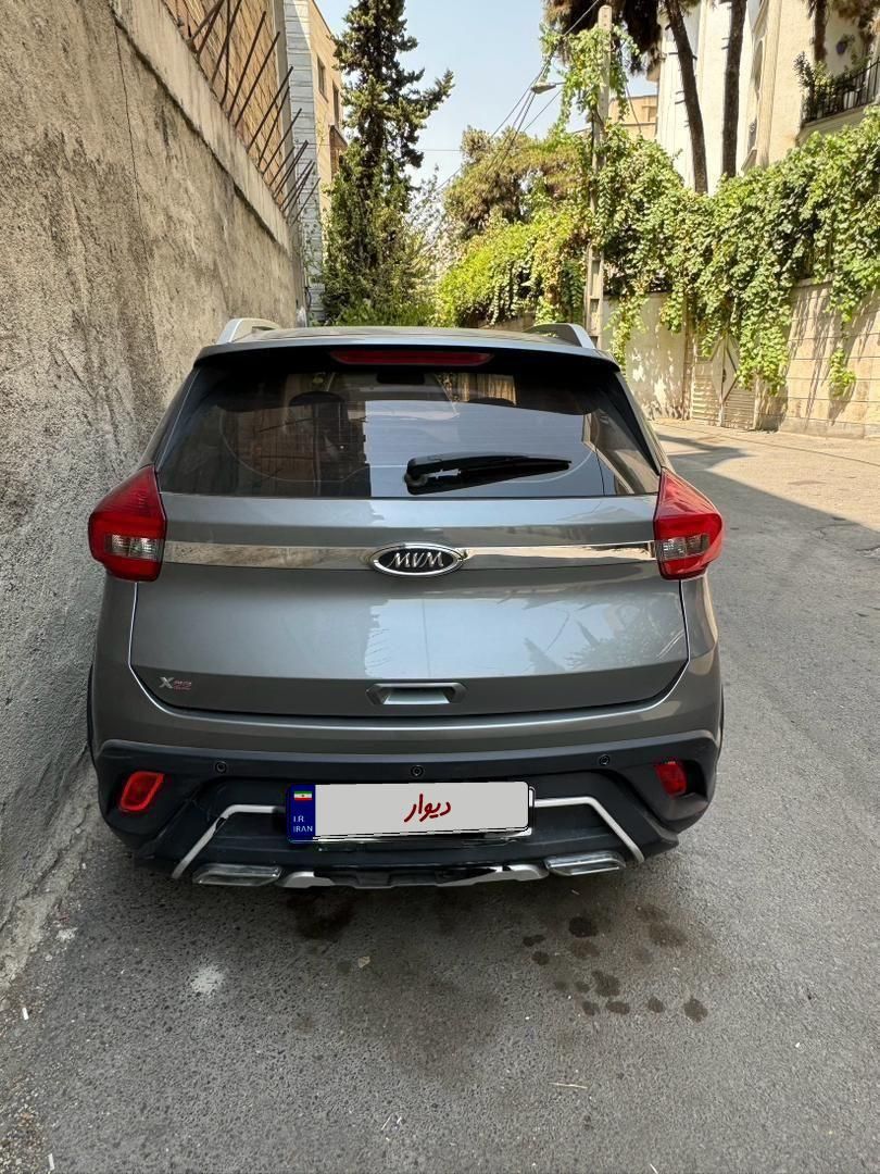 ام وی ام X22 دنده ای اسپرت لاکچری - 1400