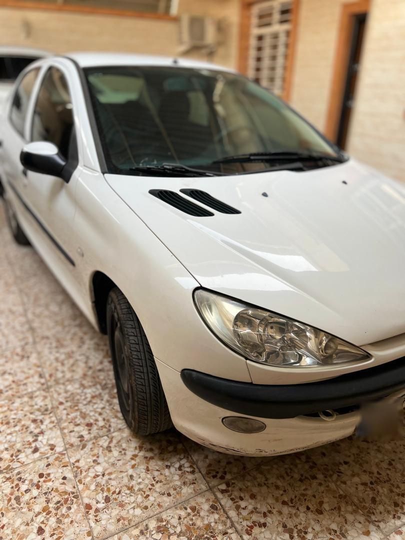 پژو ۲۰۶ صندوق دار v8 - 1396