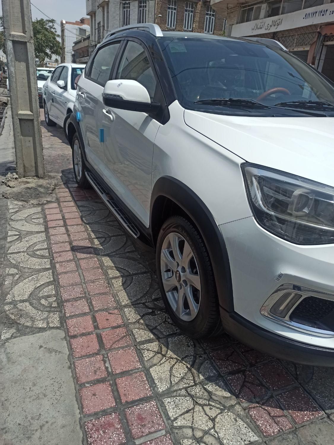 ام وی ام X22 دنده ای اسپرت لاکچری - 1400